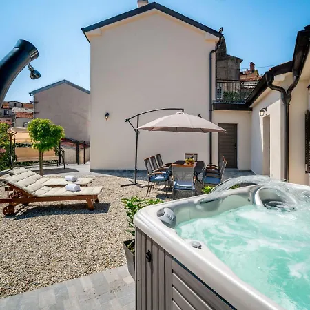 Amberg By Interhome Feriehus Kastav