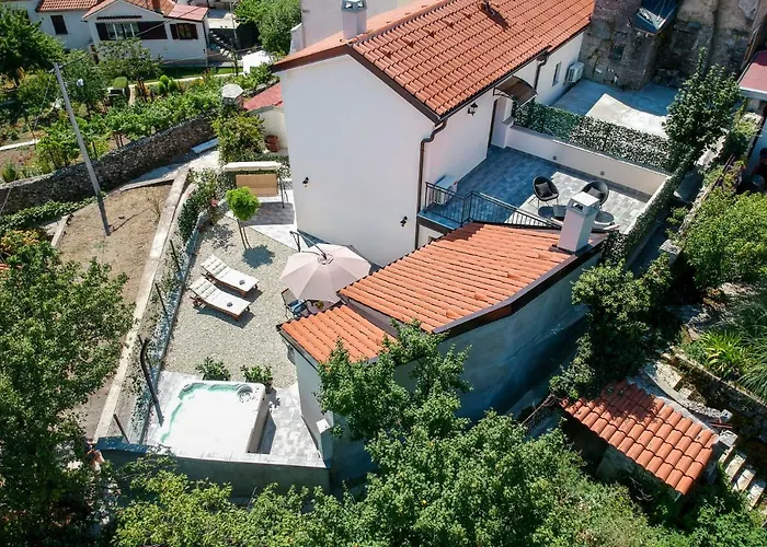 Amberg By Interhome